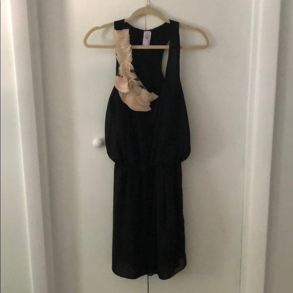 Black and white casual/cocktail dress